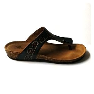 Women spring step Arabic dark green color Sz 42